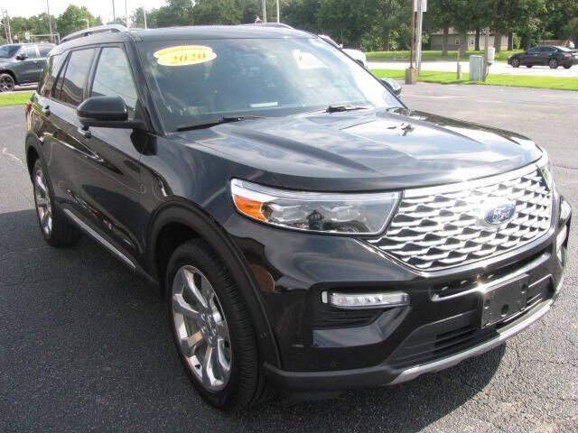 2020 FORD Explorer