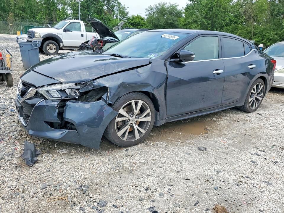 2017 NISSAN Maxima