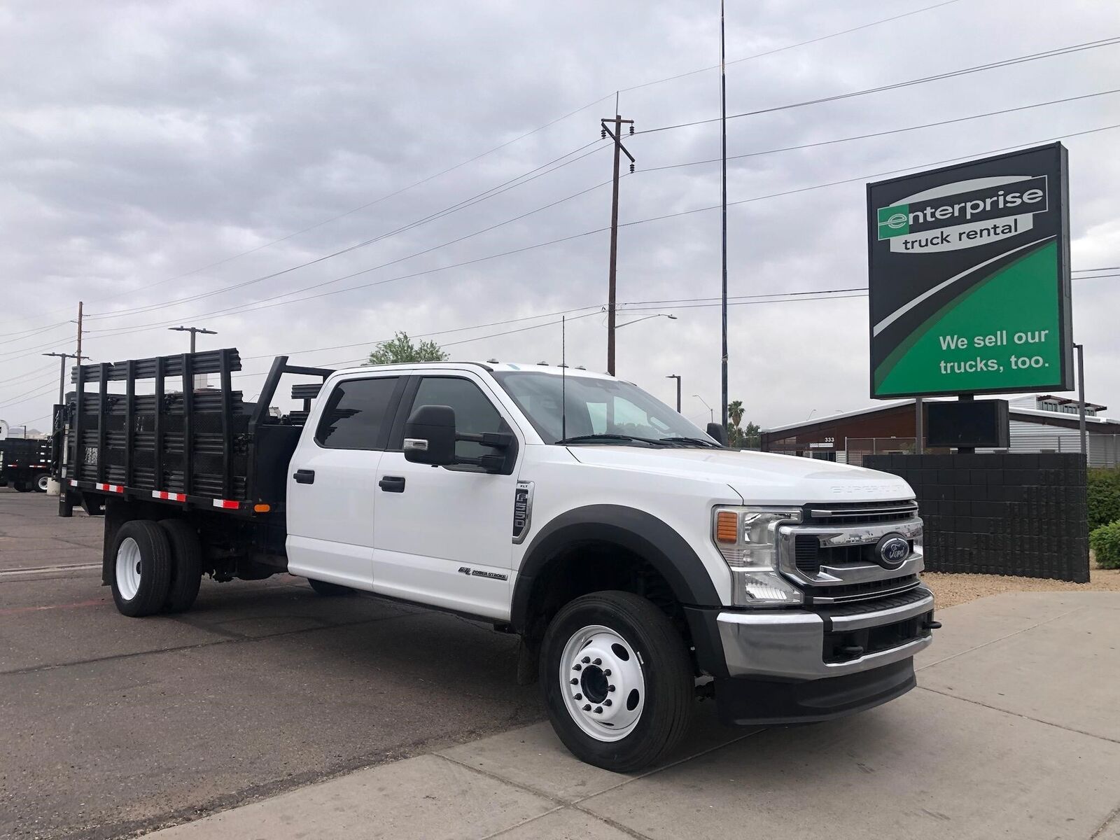 2022 FORD F-550
