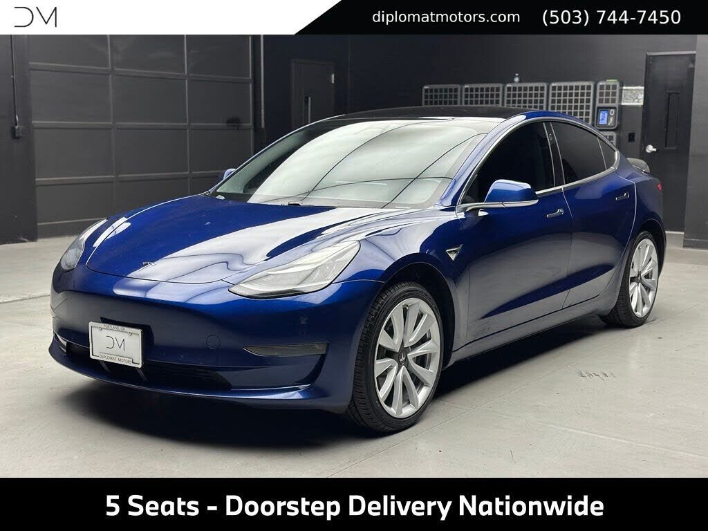 2018 TESLA Model 3