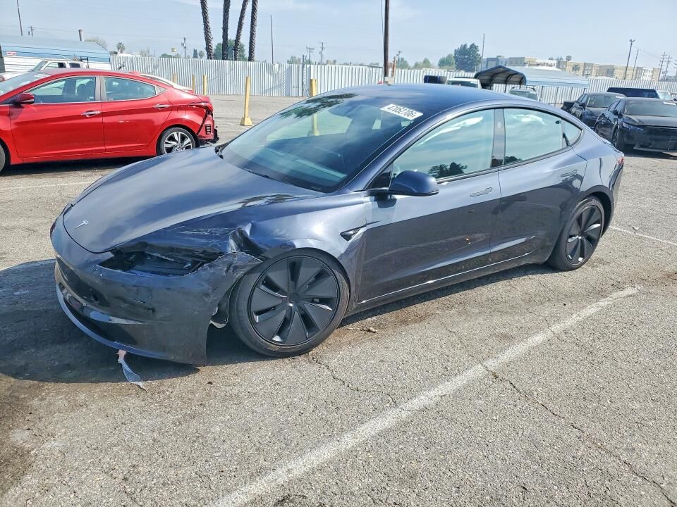 2024 TESLA Model 3