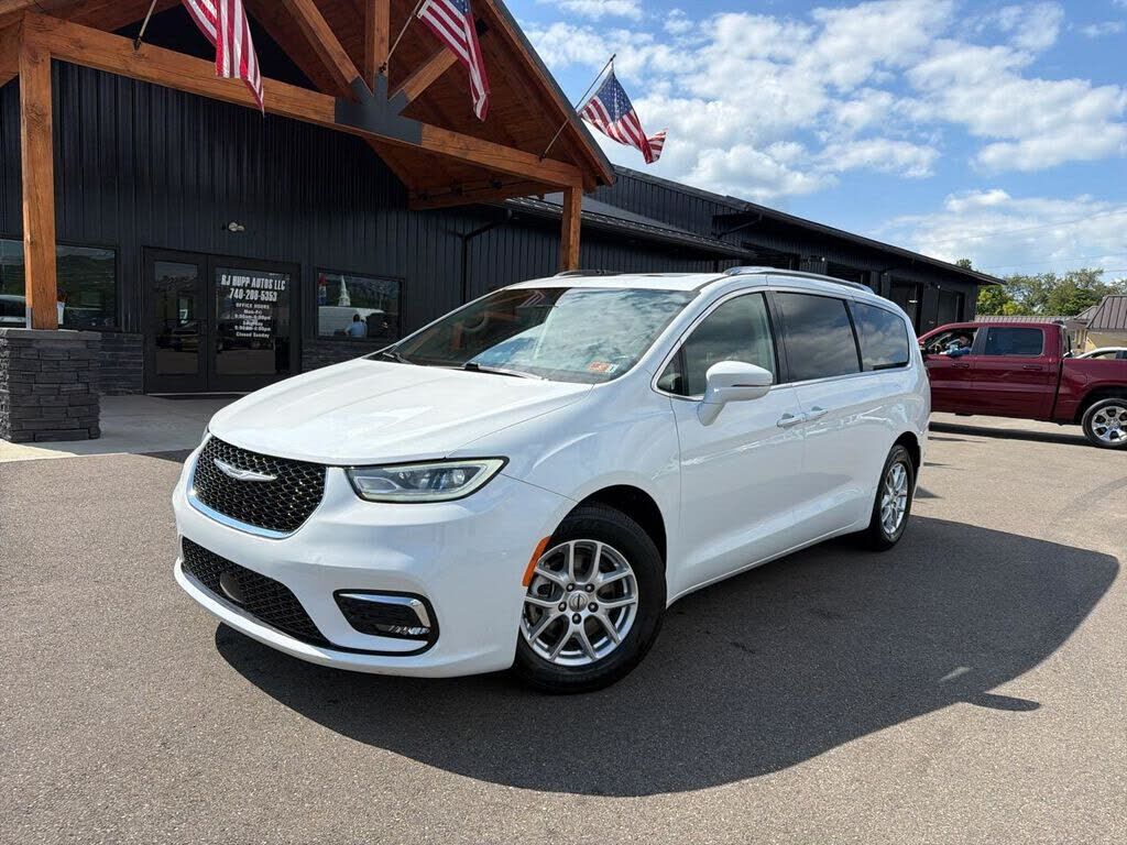 2021 CHRYSLER Pacifica