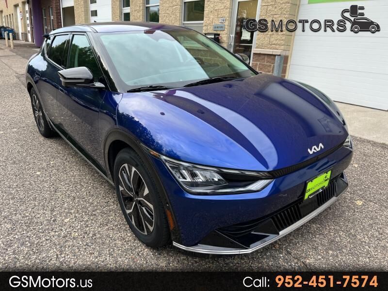 2023 KIA EV6