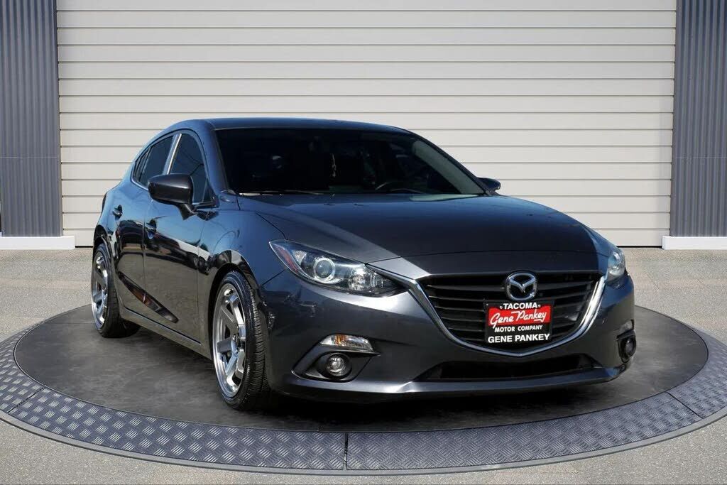 2016 MAZDA Mazda3