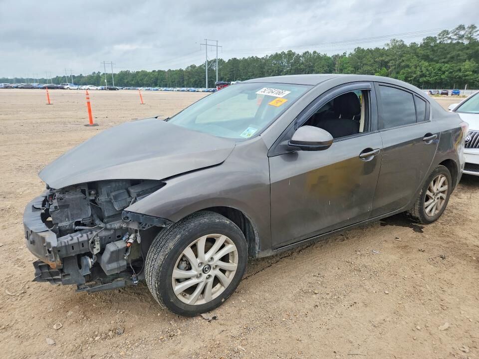 2013 MAZDA Mazda3