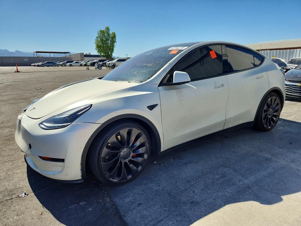 2022 TESLA Model Y