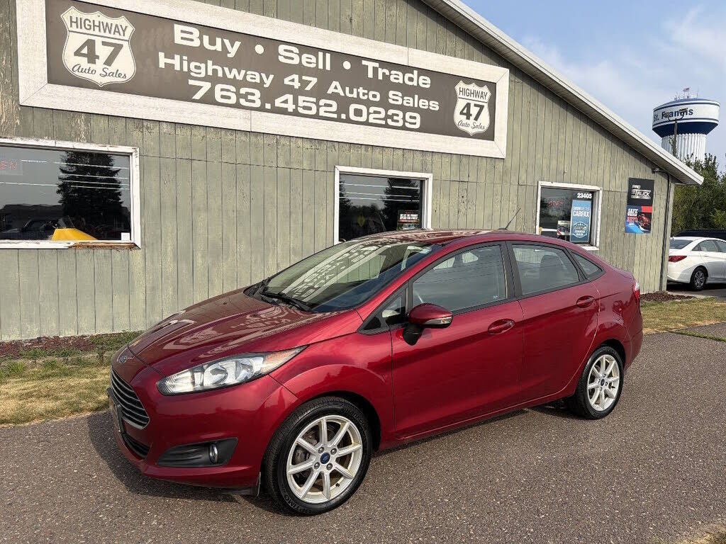 2015 FORD Fiesta