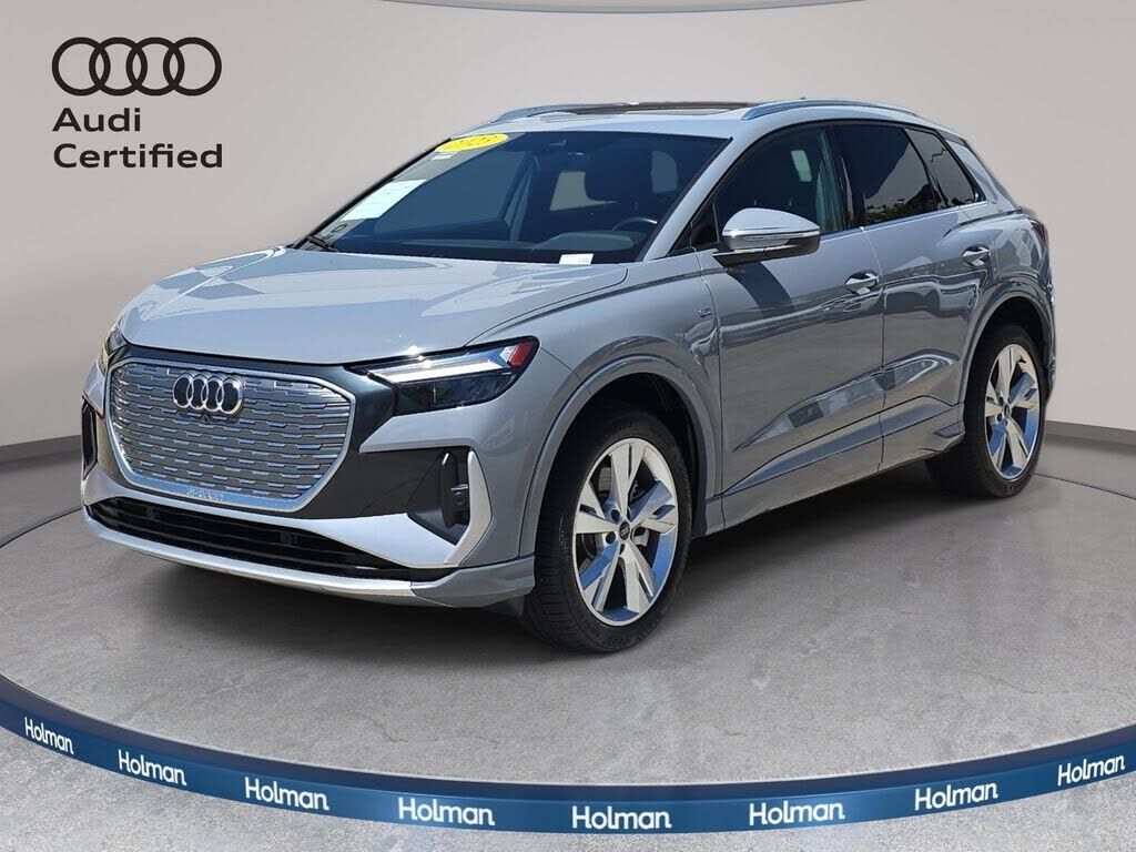 2023 AUDI Q4