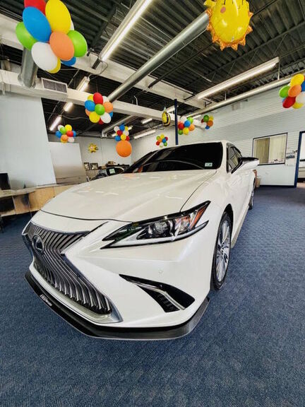 2021 LEXUS ES