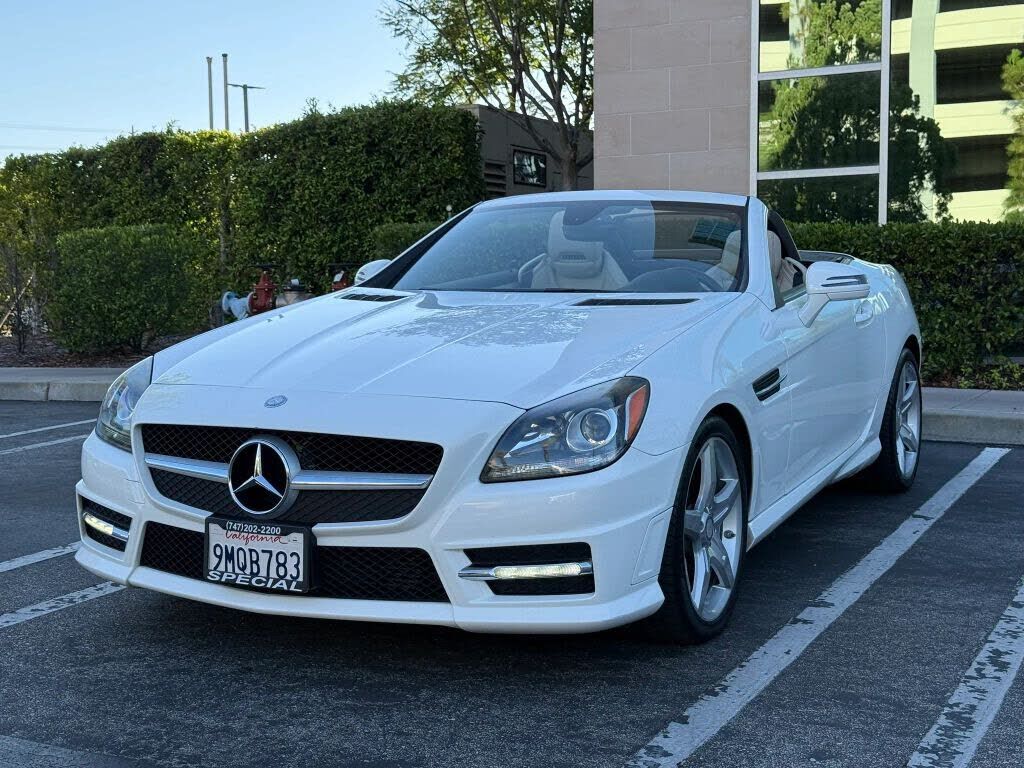 2014 MERCEDES-BENZ SLK-Class
