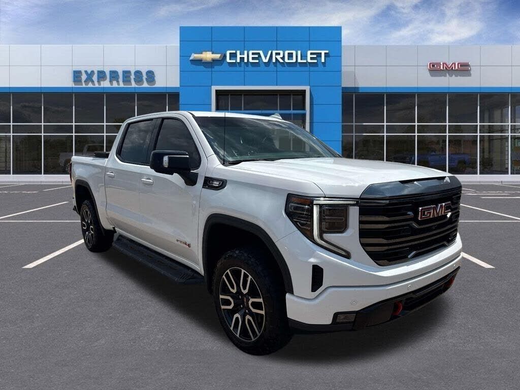 2023 GMC Sierra