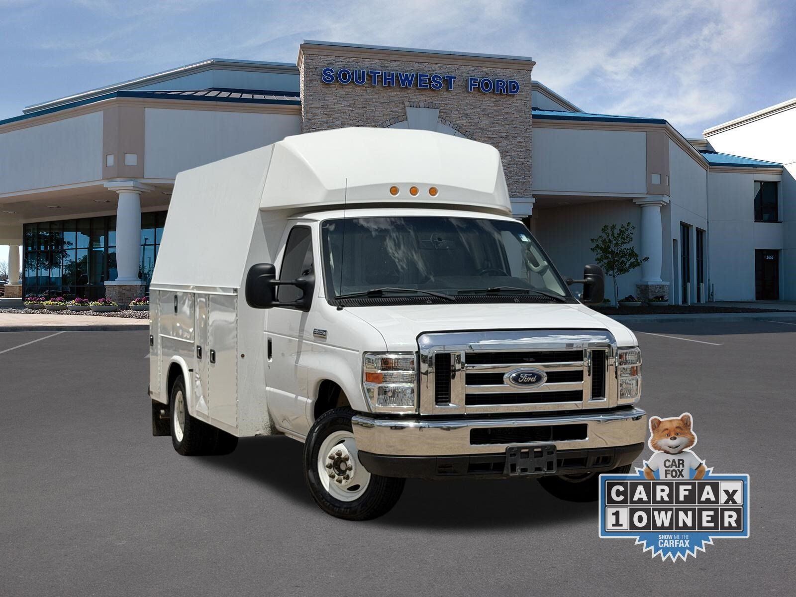 2019 FORD E-350