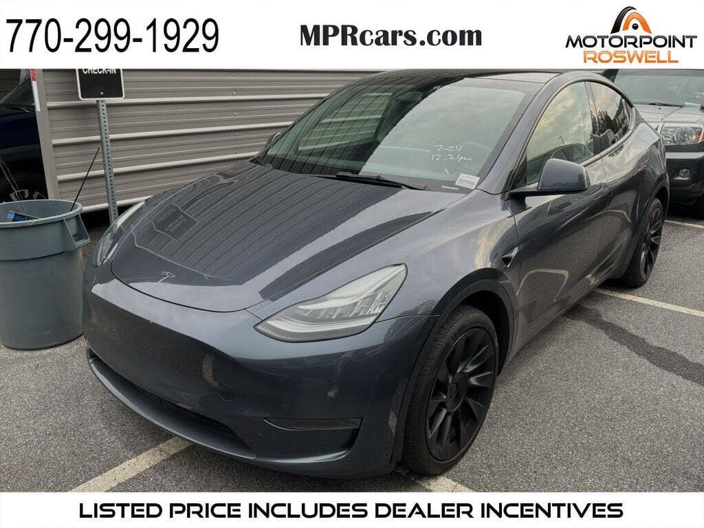 2023 TESLA Model Y