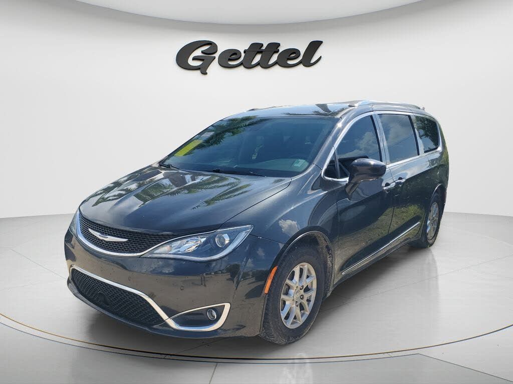 2020 CHRYSLER Pacifica