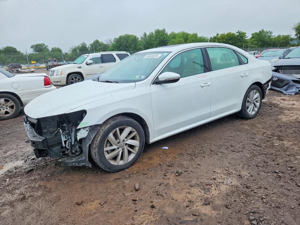 2018 VOLKSWAGEN Passat