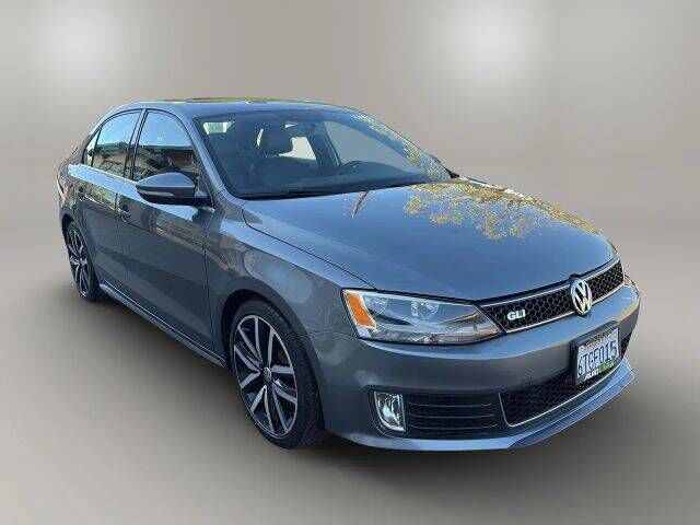 2012 VOLKSWAGEN Jetta