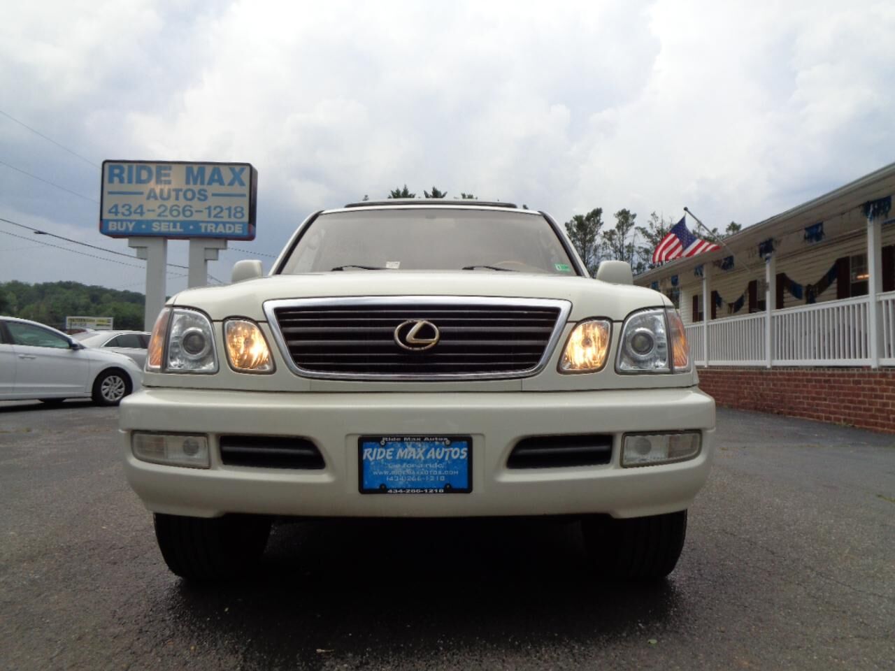 2002 LEXUS LX