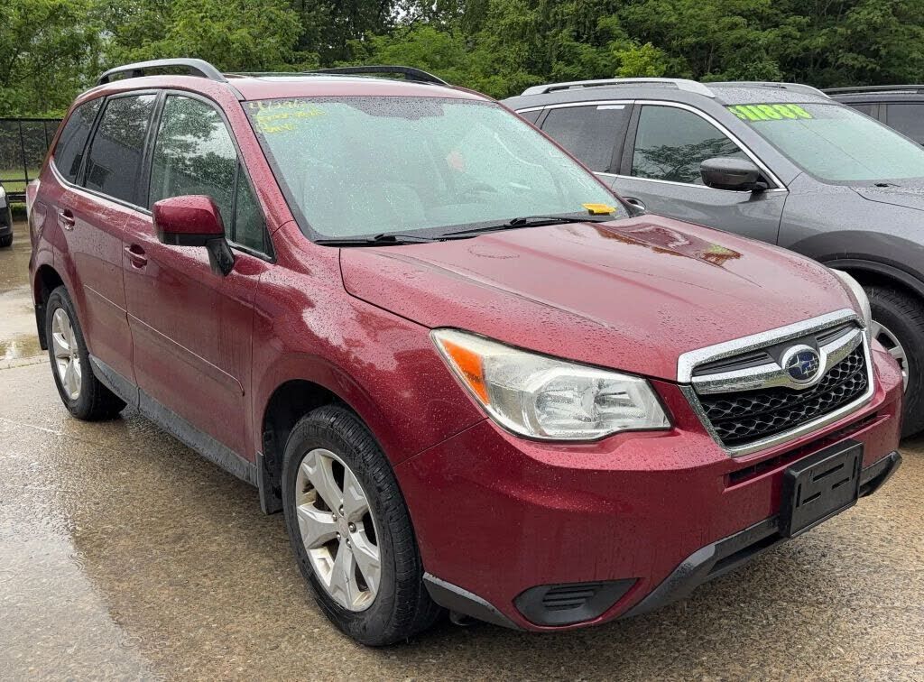 2015 SUBARU Forester