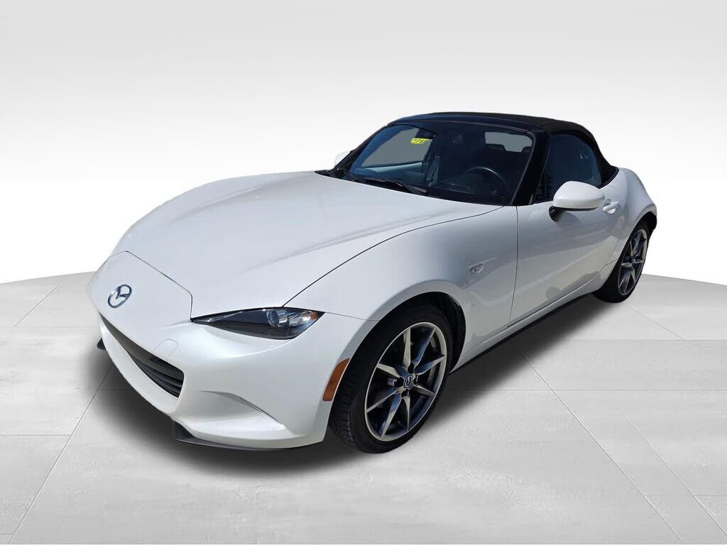 2022 MAZDA MX-5