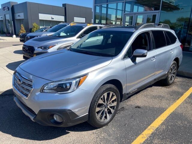 2017 SUBARU Outback
