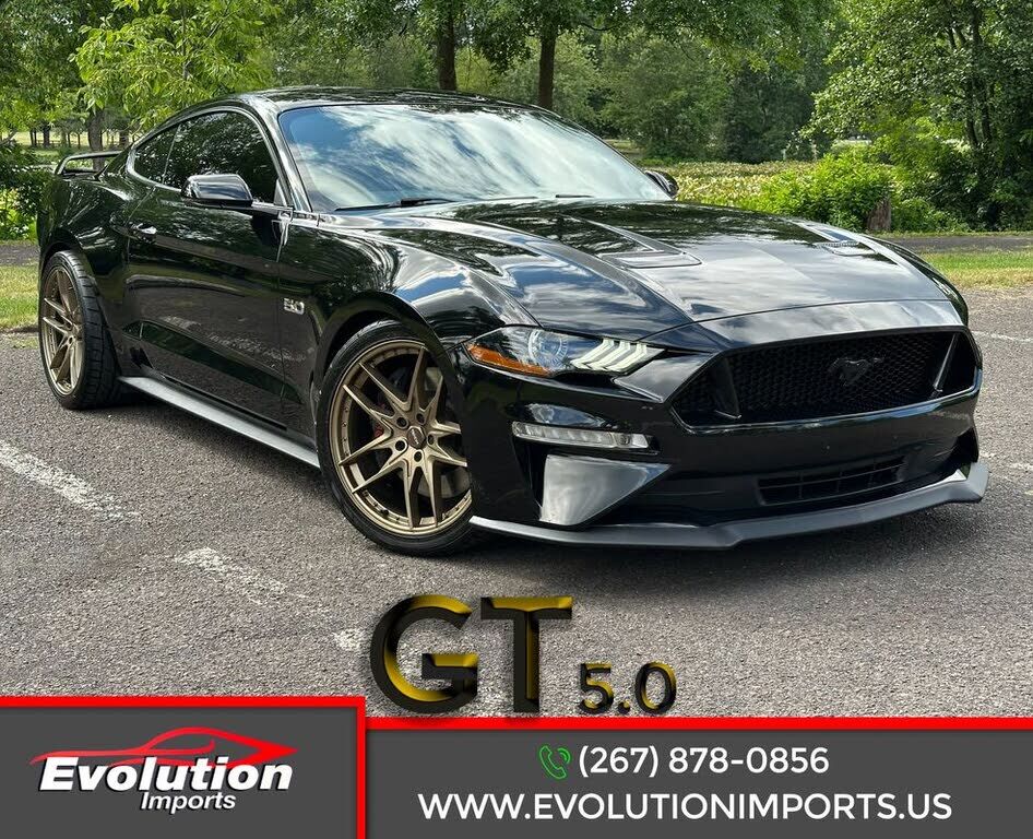 2020 FORD Mustang