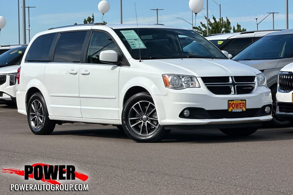 2017 DODGE Grand Caravan