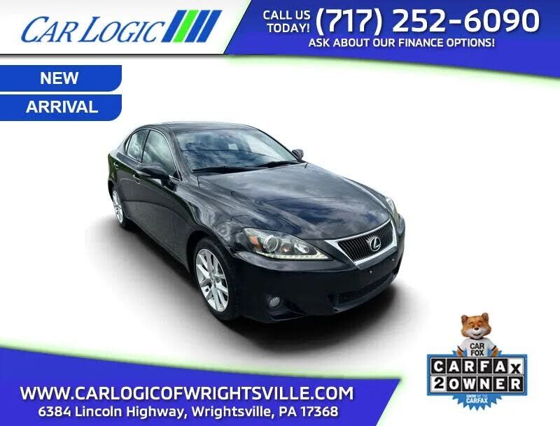 2011 LEXUS IS