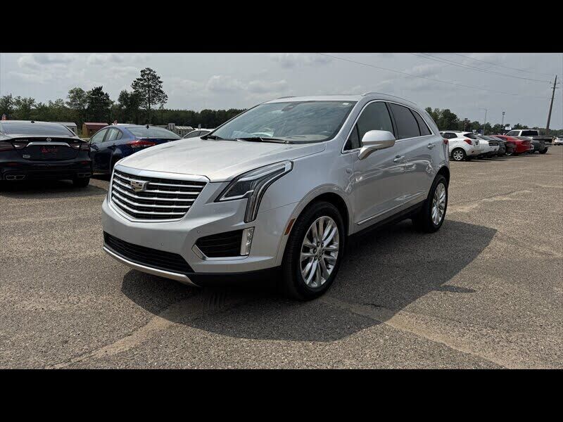 2017 CADILLAC XT5