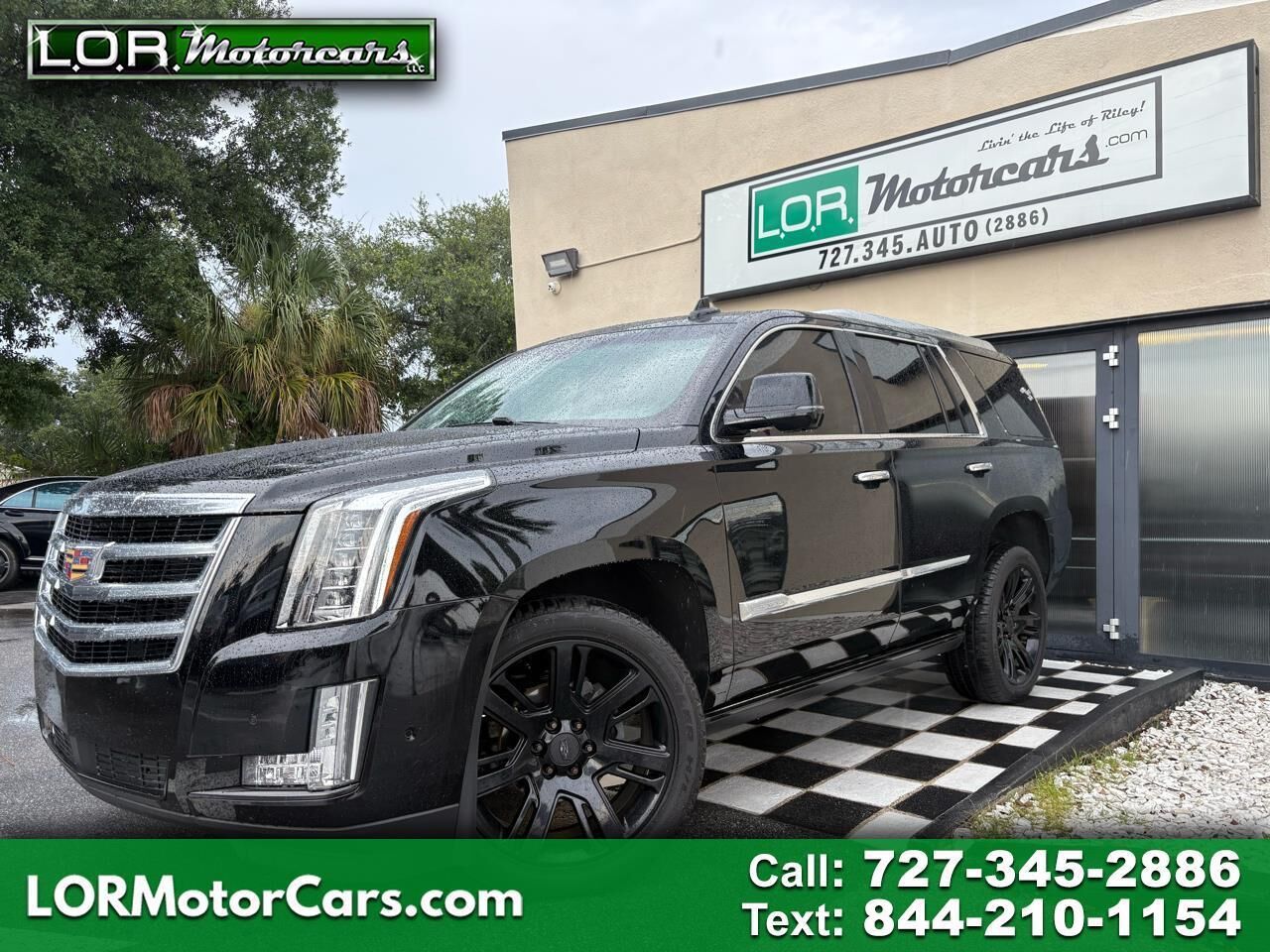2017 CADILLAC Escalade