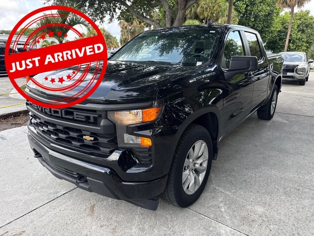 2023 CHEVROLET Silverado