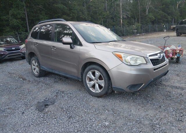 2015 SUBARU Forester