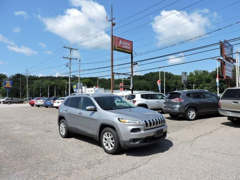 2017 JEEP Cherokee