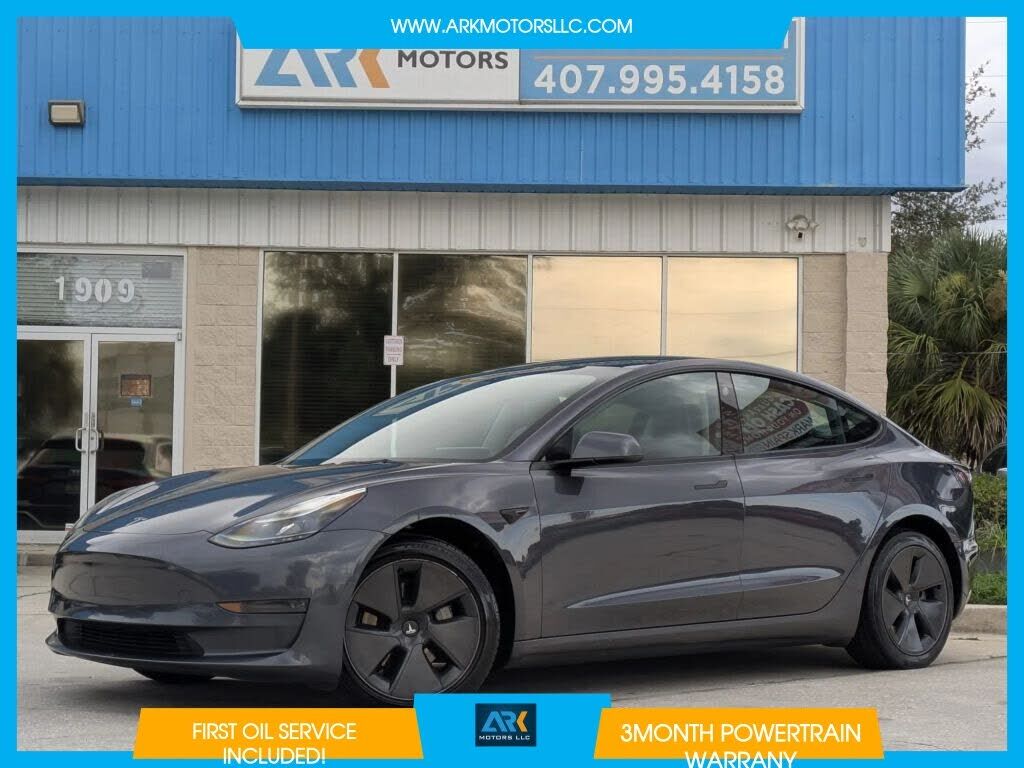 2022 TESLA Model 3