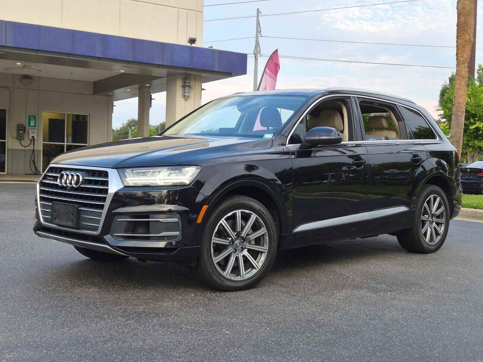 2019 AUDI Q7