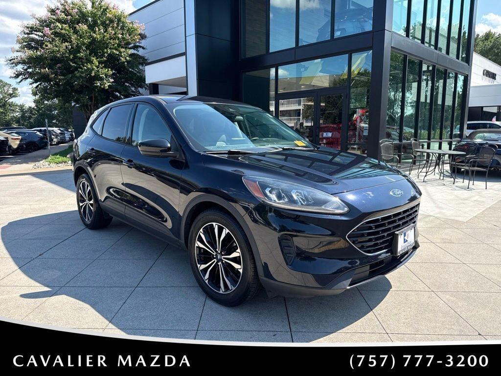 2021 FORD Escape