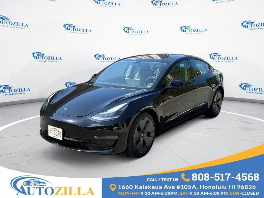 2022 TESLA Model 3
