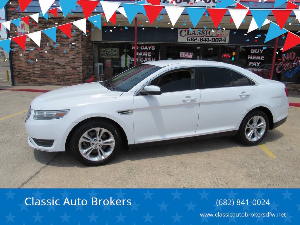 2013 FORD Taurus