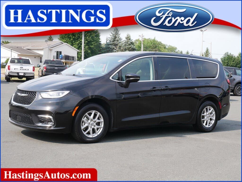 2024 CHRYSLER Pacifica