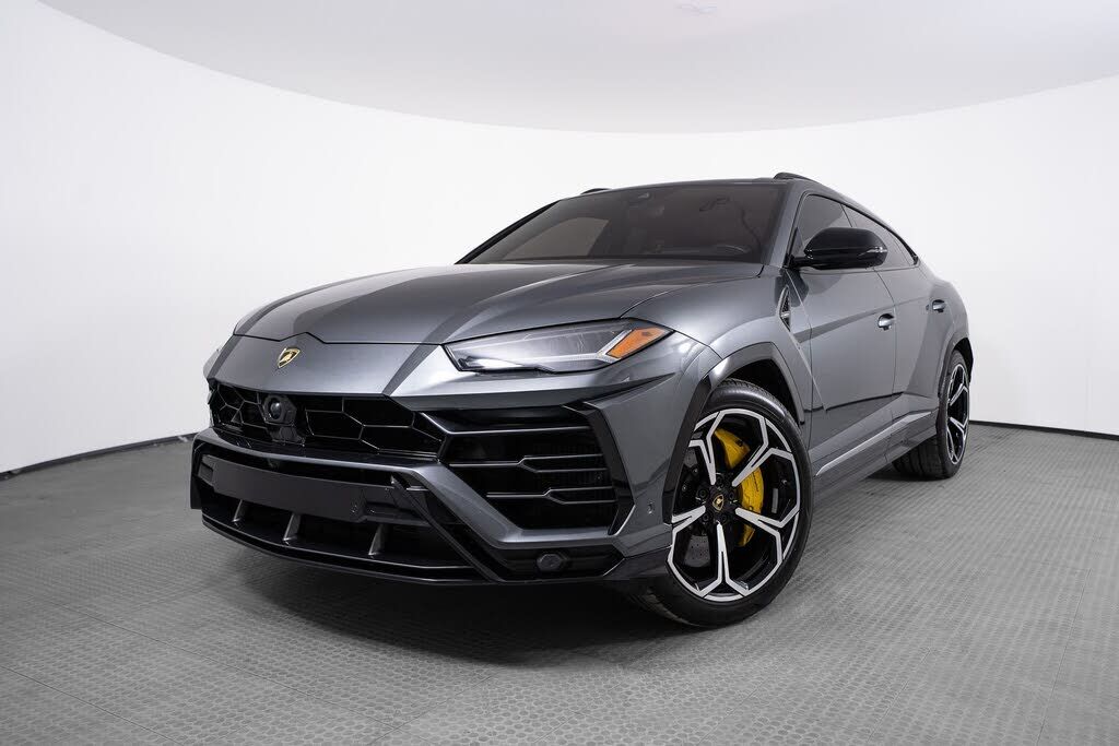 2020 LAMBORGHINI URUS