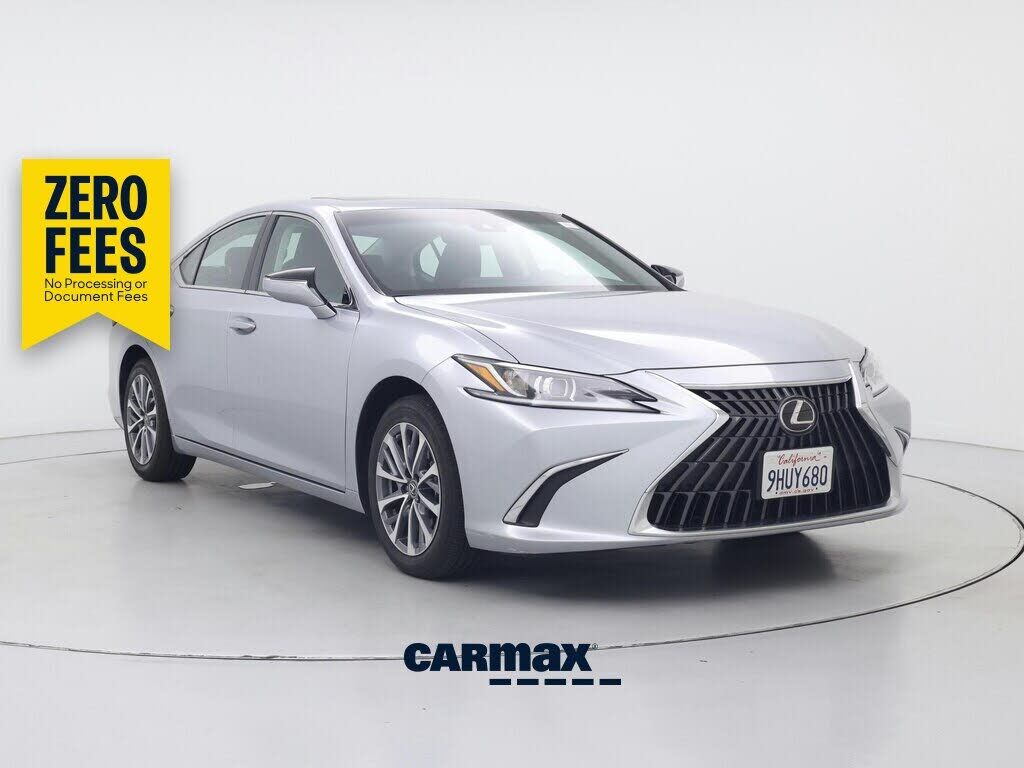 2024 LEXUS ES