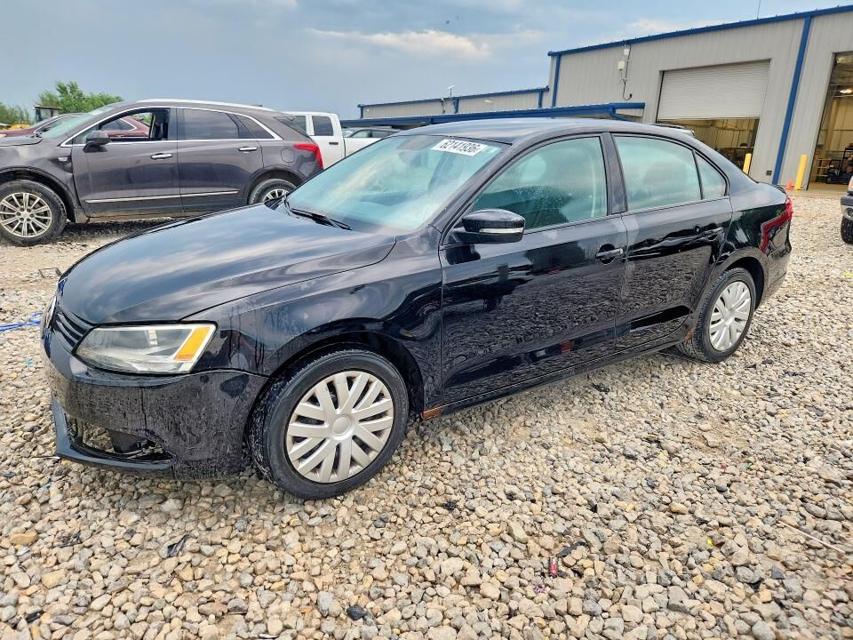 2012 VOLKSWAGEN Jetta