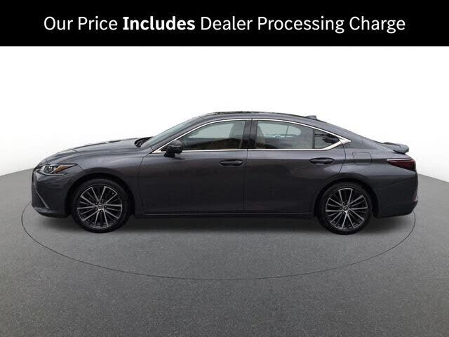 2024 LEXUS ES