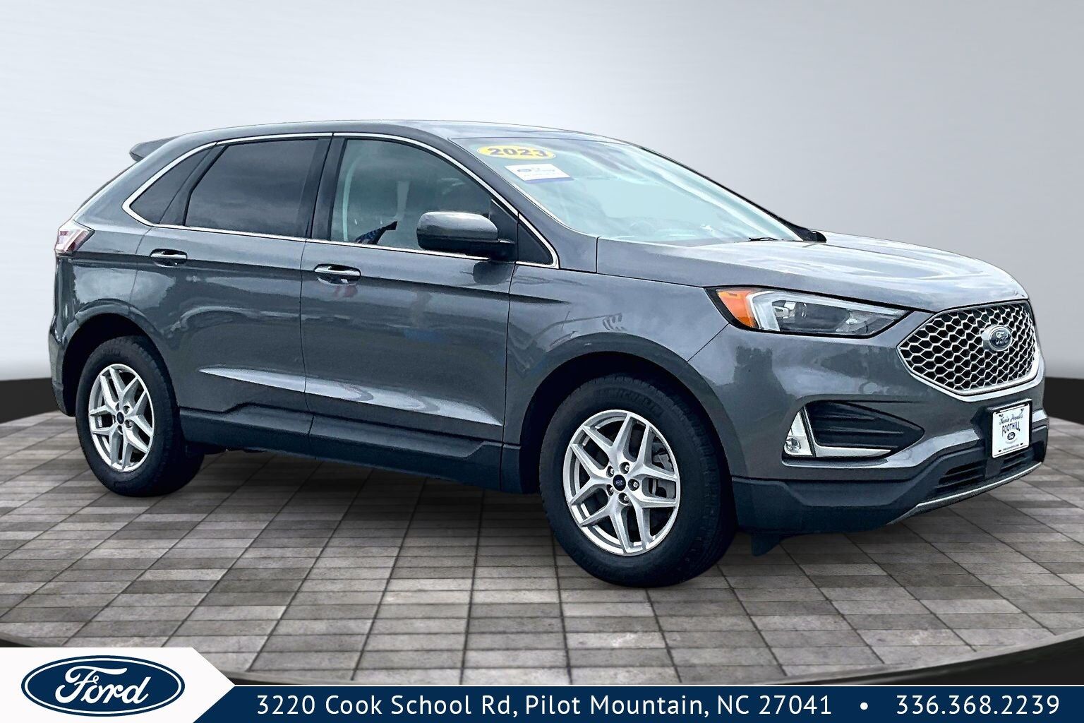 2023 FORD Edge