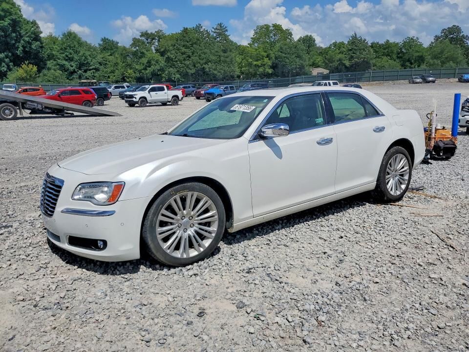 2011 CHRYSLER 300C