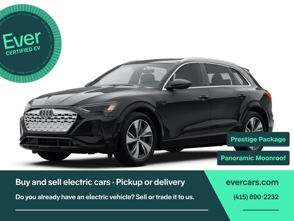 2024 AUDI Q8