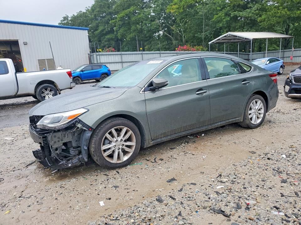 2014 TOYOTA Avalon
