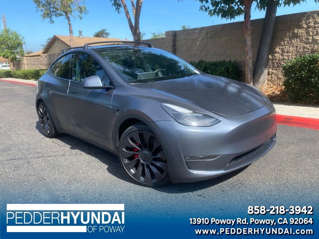 2022 TESLA Model Y