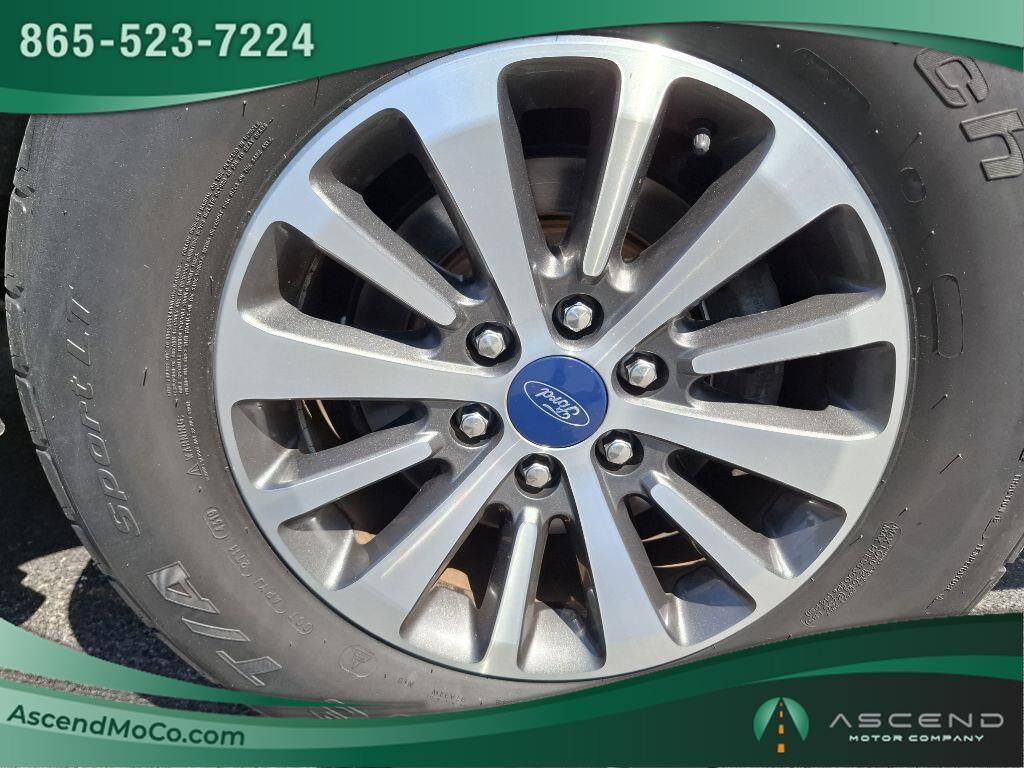 2017 FORD Expedition