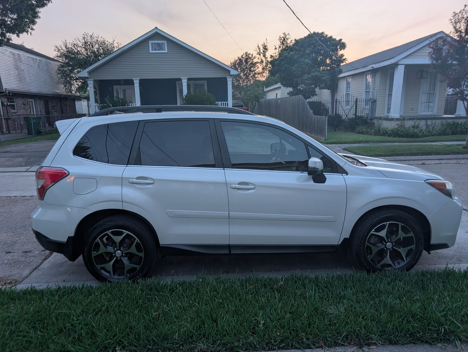 2014 SUBARU Forester