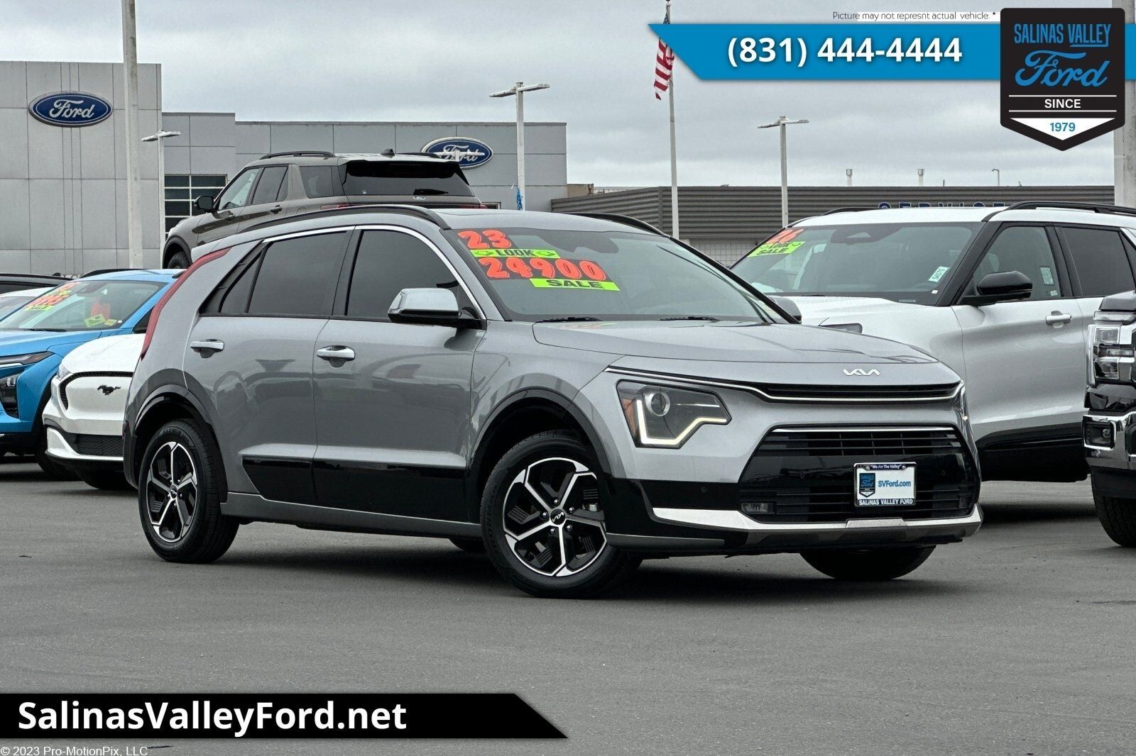 2023 KIA Niro